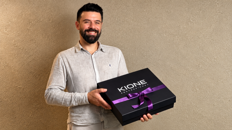 Distribuidor de Cosméticos de Sucesso: Os 3 Fatores Cruciais para Faturar Alto com a Kione Professional